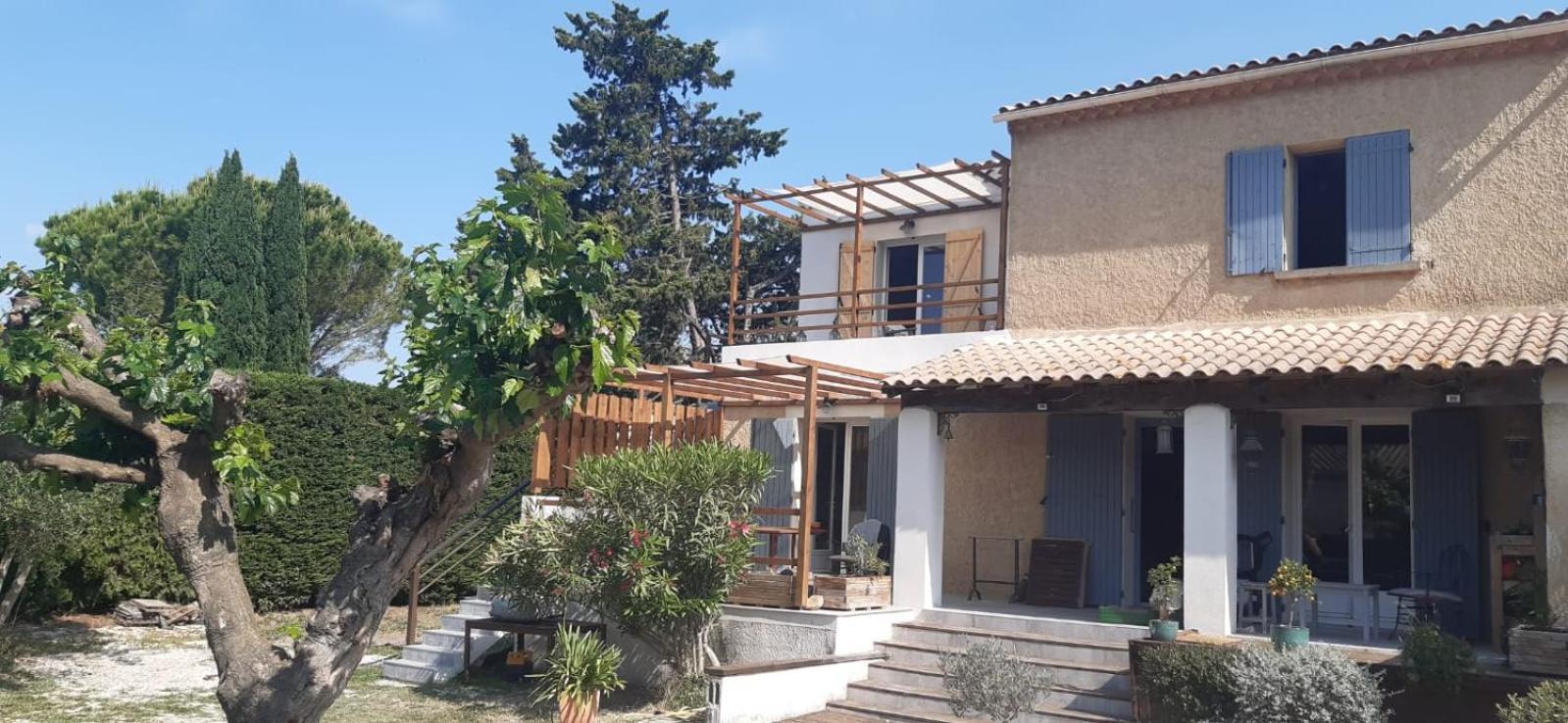 L'En Haut Aramon Exterior foto